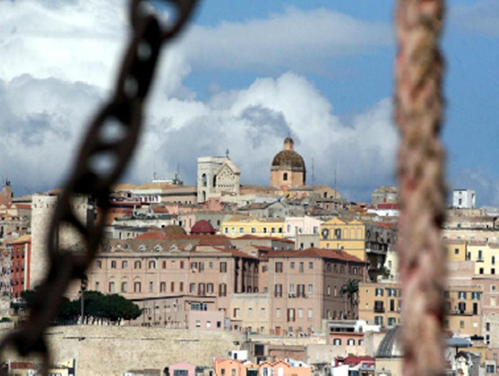 Residence Montegrappa Cagliari Buitenkant foto