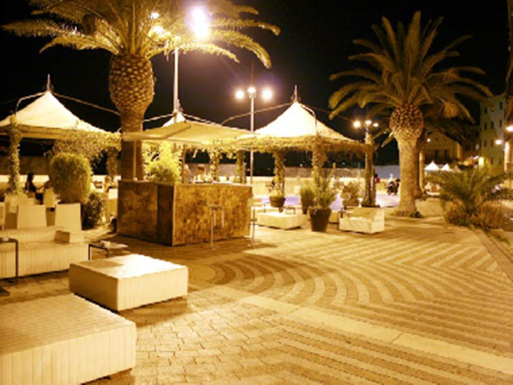 Residence Montegrappa Cagliari Buitenkant foto
